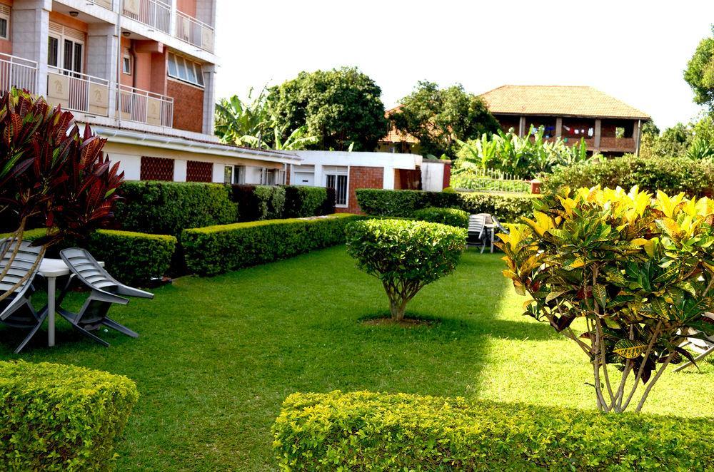 Areba Hotel Entebbe Bagian luar foto