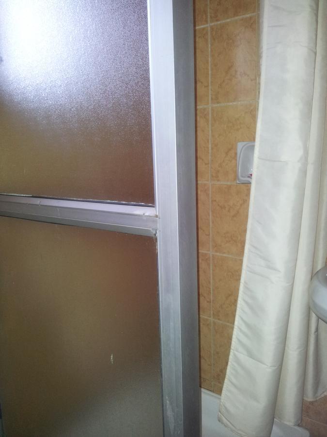 Areba Hotel Entebbe Bagian luar foto
